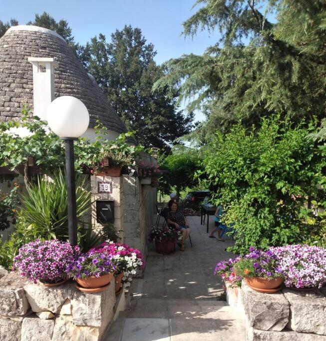 ロコロトンド Il Trullo Feliceヴィラ エクステリア 写真